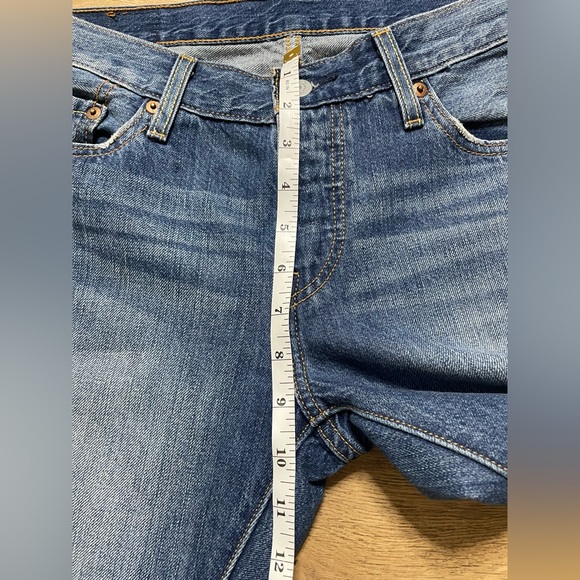 Levi's Distressed Straight Leg Jeans in Blue - Picture 10 of 11